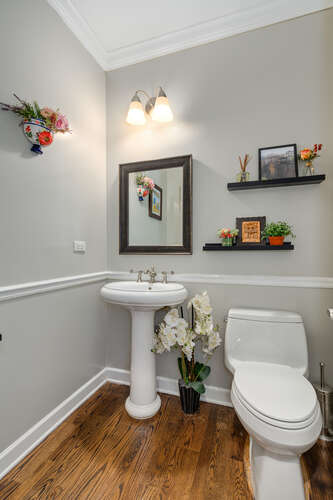 2435 W Grace bathroom